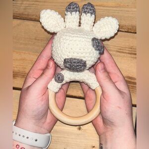 Crocheted giraffe baby rattle